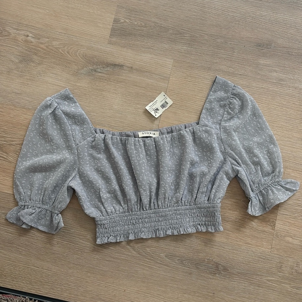 NWT cropped blouse